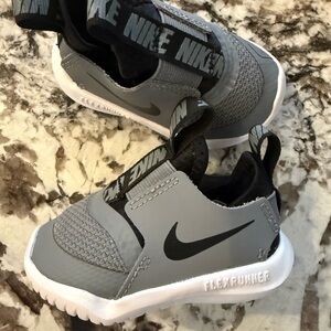 Nike Kids Flex Runner Shoes